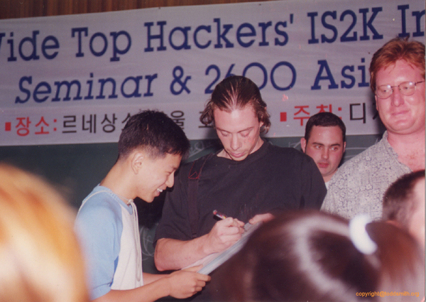SigningAutographs